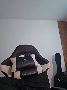 Snapshot of 77Neferkitty77 chatting on 02/19/26, 04:58 77Neferkitty77 online show from 02/19/26, 04:58