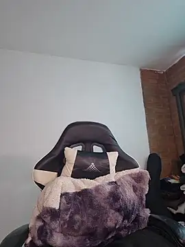 Snapshot of 77Neferkitty77 chatting on 03/24/26, 09:42 77Neferkitty77 online show from 03/24/26, 09:42