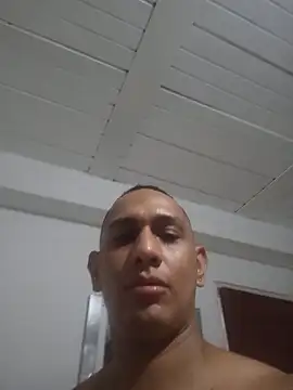 Snapshot of Jota_Alejand chatting on 11/07/25, 02:17 Jota Alejand online show from 11/07/25, 02:17