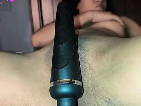 Snapshot of Angelic_AP chatting on 09/25/25, 03:43 Angelic AP online show from 09/25/25, 03:43