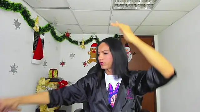 Aisha hotts777 online show from 12/23/25, 08:01