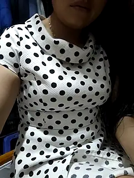 Cklovesu47244 online show from 09/27/25, 12:59