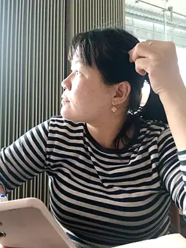  Babyrose  online show from 10/12/25, 06:12