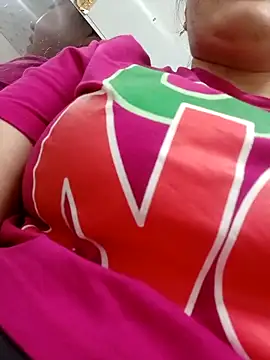 Snapshot of _Babyrose_ chatting on 03/04/26, 01:17 Babyrose online show from 03/04/26, 01:17