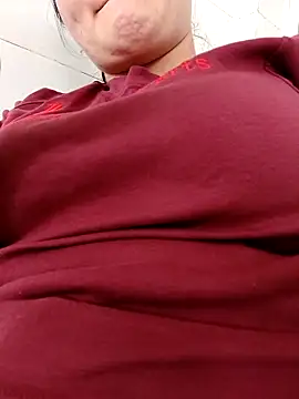 Snapshot of _Babyrose_ chatting on 03/11/26, 05:46 Babyrose online show from 03/11/26, 05:46