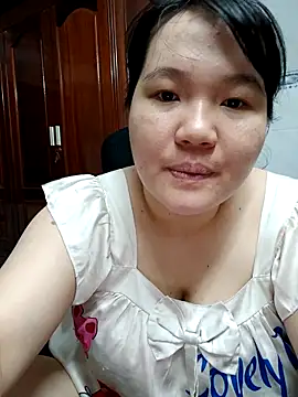 Snapshot of _Babyrose_ chatting on 04/08/26, 02:22 Babyrose online show from 04/08/26, 02:22