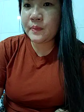Snapshot of _Babyrose_ chatting on 04/27/26, 07:34 Babyrose online show from 04/27/26, 07:34