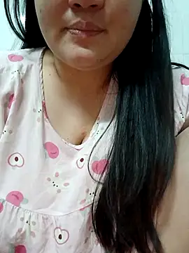 Snapshot of _Babyrose_ chatting on 05/05/26, 05:21 Babyrose online show from 05/05/26, 05:21