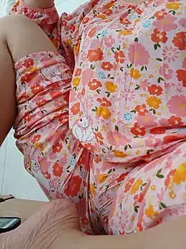 Snapshot of _Babyrose_ chatting on 05/23/26, 02:50 Babyrose online show from 05/23/26, 02:50