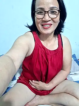   Mihmih   online show from 12/19/25, 04:41