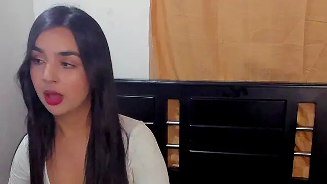 MelyRousee online show from 09/14/25, 12:21