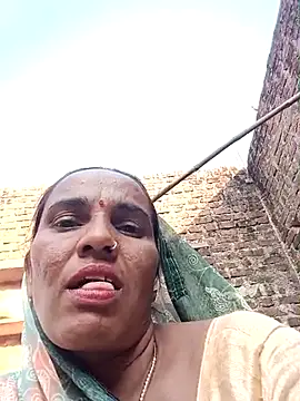 Pinky12A online show from 10/17/25, 10:40