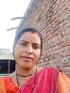 Snapshot of Mohini-xx chatting on 09/11/25, 02:22 Mohini-xx online show from 09/11/25, 02:22