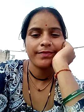 Snapshot of Mohini-xx chatting on 09/15/25, 01:00 Mohini-xx online show from 09/15/25, 01:00