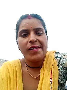 Snapshot of Mohini-xx chatting on 09/17/25, 12:40 Mohini-xx online show from 09/17/25, 12:40