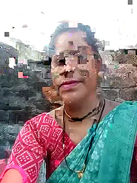 Snapshot of Mohini-xx chatting on 10/03/25, 12:02 Mohini-xx online show from 10/03/25, 12:02