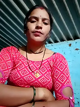 Snapshot of Mohini-xx chatting on 10/15/25, 11:16 Mohini-xx online show from 10/15/25, 11:16