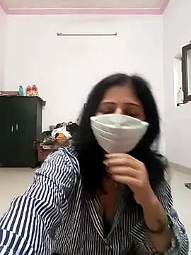 BITEXBABYlove online show from 10/27/25, 02:04