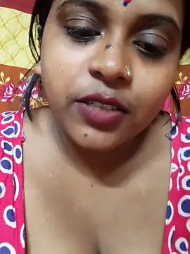 Hot-Show2 online show from 10/11/25, 09:52