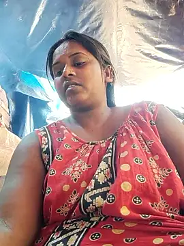 Hot-Show2 online show from 04/08/26, 06:24