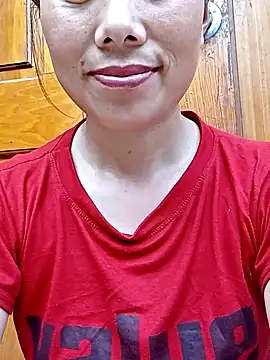 Snapshot of LyyChac chatting on 09/12/25, 01:17 LyyChac online show from 09/12/25, 01:17