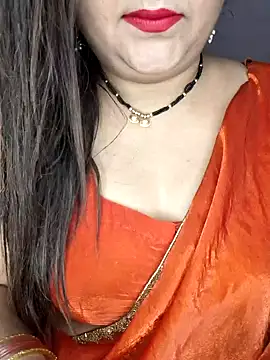 indian-hotmilfs online show from 11/08/25, 11:25