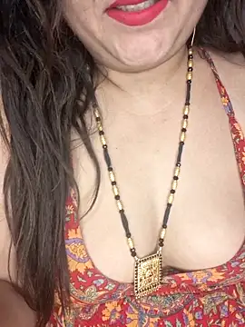 indian-hotmilfs online show from 04/07/26, 07:03