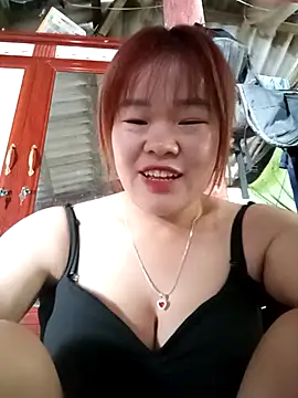 sukabae00 online show from 10/01/25, 12:49