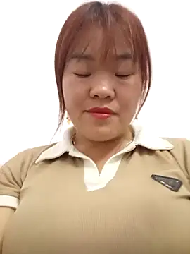 sukabae00 online show from 10/30/25, 12:17