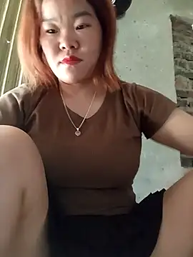 sukabae00 online show from 04/11/26, 09:13