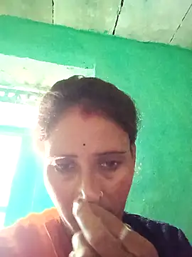Snapshot of Arti13A chatting on 05/19/26, 06:31 Arti13A online show from 05/19/26, 06:31