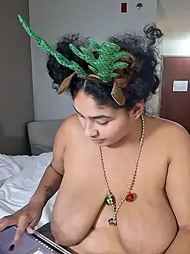 Mommybubbles2 online show from 12/15/25, 12:37