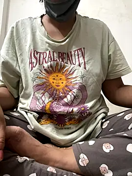 Snapshot of choleorbhature chatting on 09/19/25, 06:30 choleorbhature online show from 09/19/25, 06:30