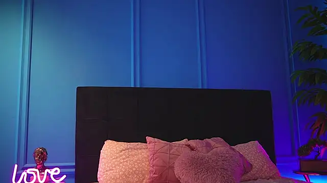 alexxisrae online show from 11/29/25, 04:15