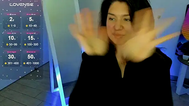 Sandra Curly online show from 10/19/25, 07:14