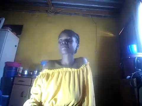 Snapshot of Caramelchick01 chatting on 10/10/25, 09:52 Caramelchick01 online show from 10/10/25, 09:52