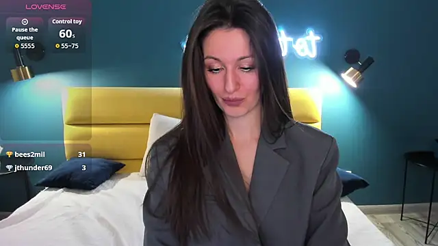 Snapshot of Joan_Nelson chatting on 03/18/26, 01:31 Joan Nelson online show from 03/18/26, 01:31