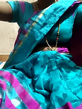 Snapshot of p0a8 chatting on 10/12/25, 04:39 p0a8 online show from 10/12/25, 04:39