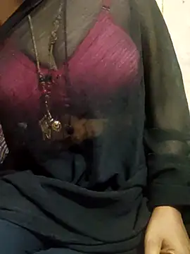 Snapshot of p0a8 chatting on 10/23/25, 04:39 p0a8 online show from 10/23/25, 04:39