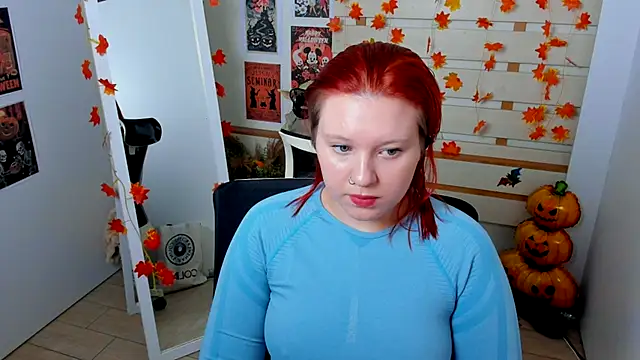 ScarletVixen  online show from 10/22/25, 06:29