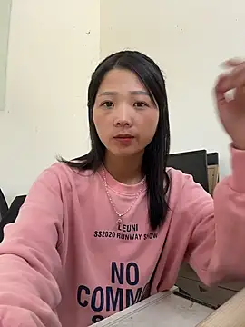 thaoyeuuu online show from 10/29/25, 05:20