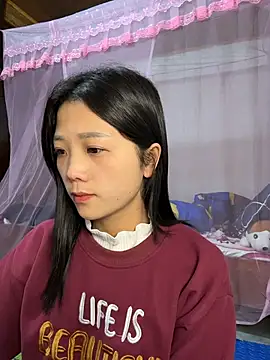 thaoyeuuu online show from 12/19/25, 02:02