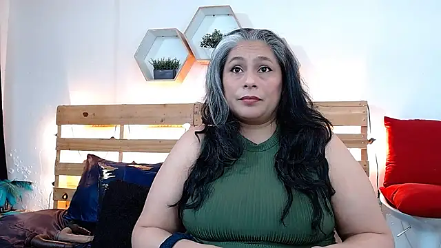 sheila reeves2772 online show from 10/01/25, 04:57