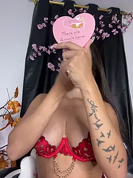 Scarlett05 online show from 04/17/26, 02:03