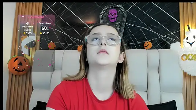 kristal joi dl online show from 10/21/25, 12:39