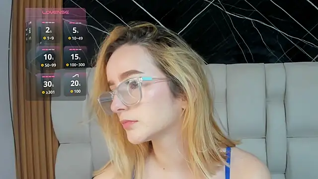 kristal joi dl online show from 11/23/25, 01:16