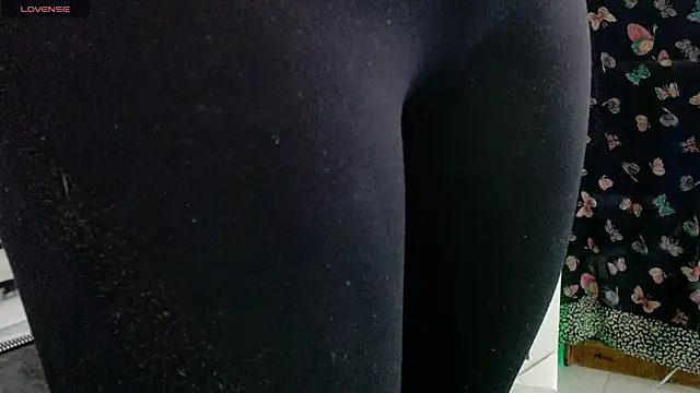 lilitth777 online show from 04/17/26, 08:12