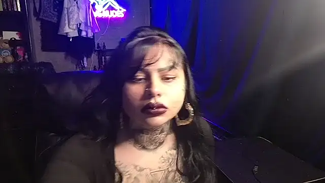 chicanachic13 online show from 03/11/26, 06:08