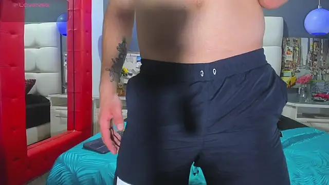 Max Walker3 online show from 10/03/25, 02:03