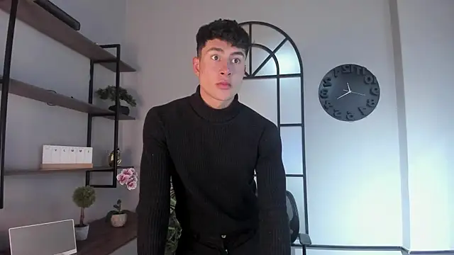 AustinJones  online show from 12/20/25, 07:32